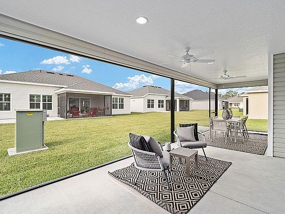 4th image of 2054 Pospisil Ave