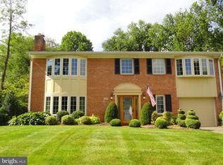 7115 Warbler Ln, Mc Lean, VA 22101