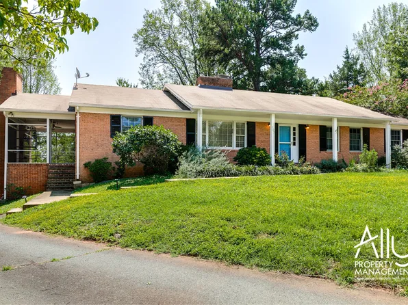 102 Lancaster Ct, Charlottesville, VA 22901