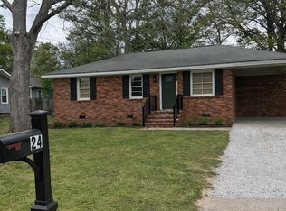 24 Cherokee St, Newnan, GA 30263