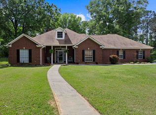 118 Woodridge Est, Longview, TX 75602