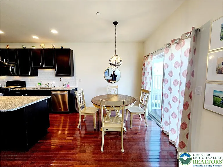 4620 Woodbrush Way — Photo 15