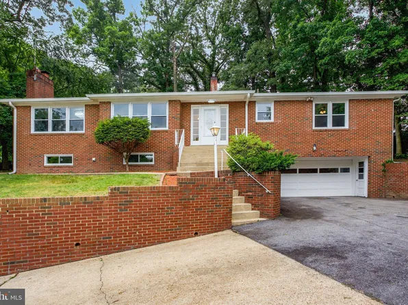 3601 Barry Dr, Temple Hills, MD 20748