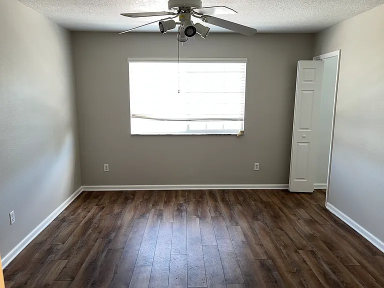 3812 Black Spruce Ln — Photo 12