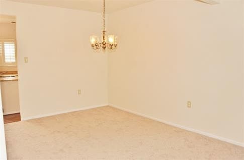 4th image of 8663 Venoy Ct