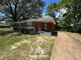 3026 S Edgeware Rd, Memphis, TN 38118