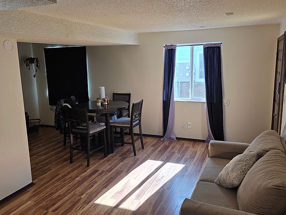 3rd image of 2330 Wedgewood Ave Unit 11B