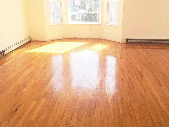 2nd image of 14711 19th Ave