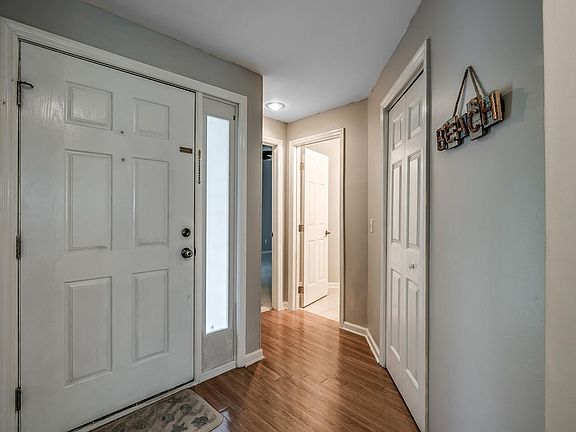 4th image of 1551 Spinnaker Dr Unit 5724