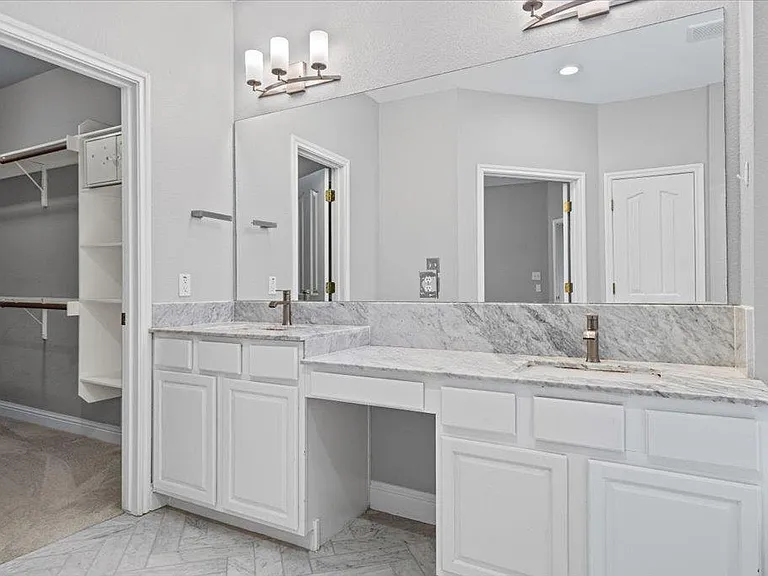 6925 Larue Belle Cv — Photo 16