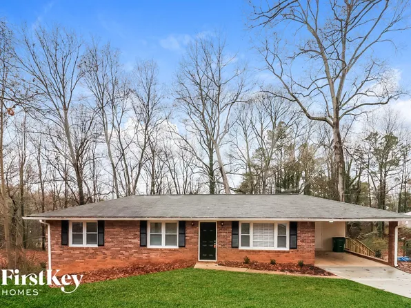 5721 Crestview Dr, Acworth, GA 30102