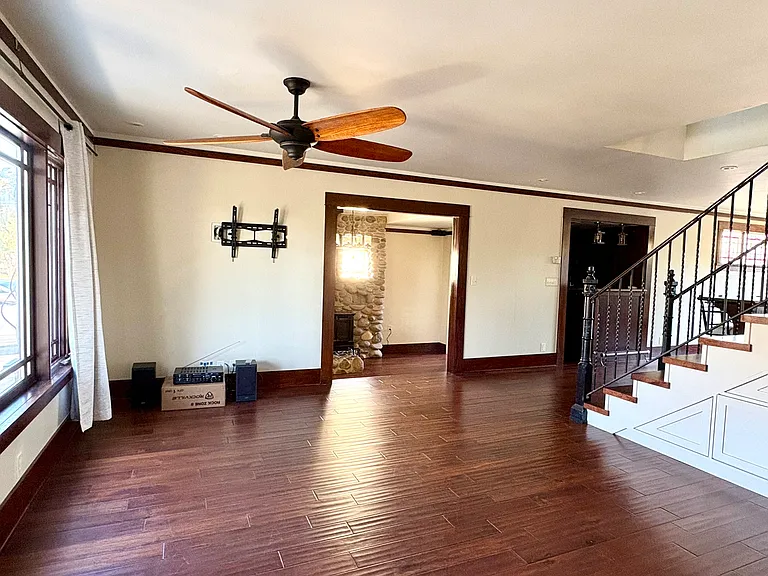 3306 Gibson Pl — Photo 6