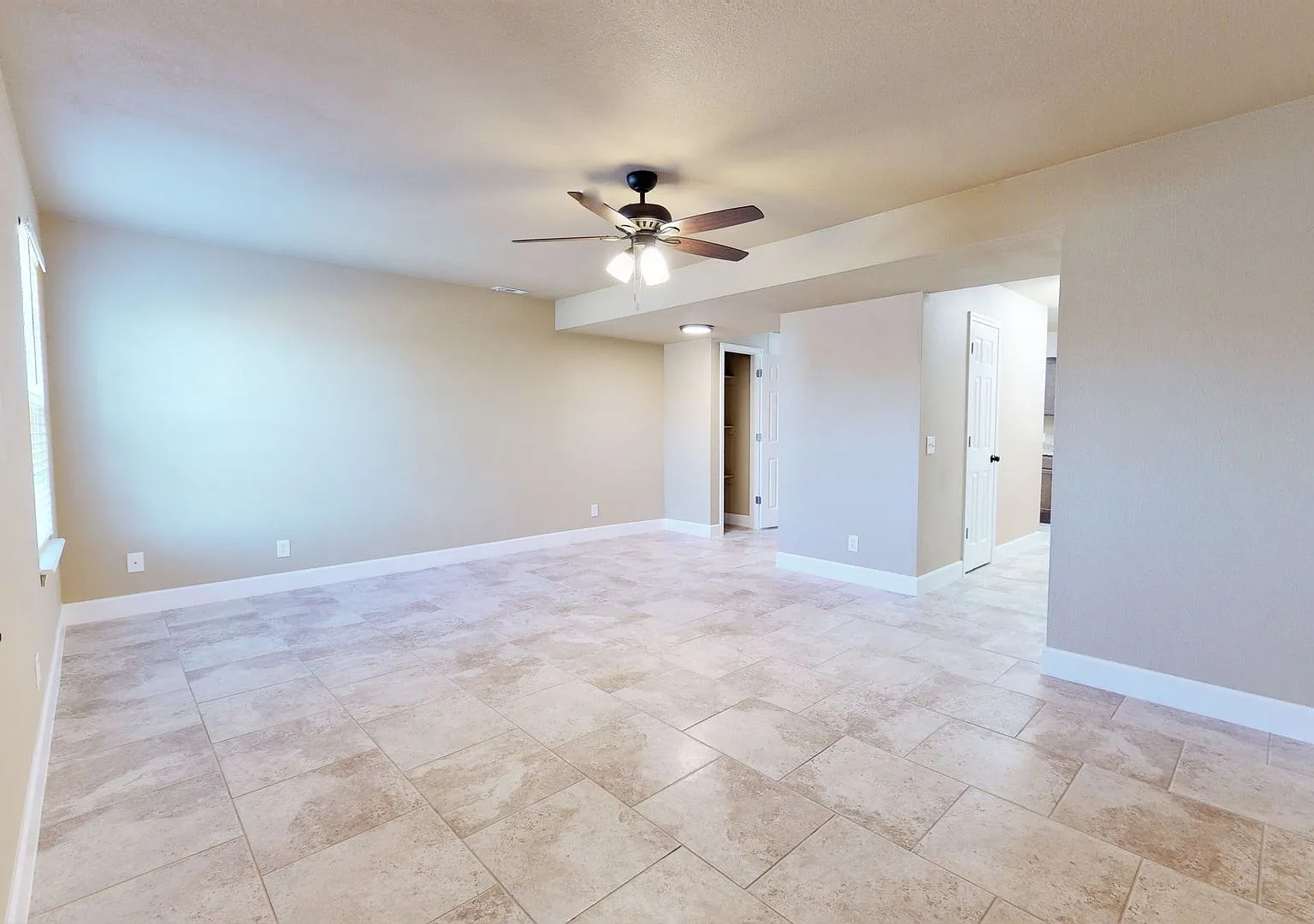 4119 Sunflower Circle — Photo 4