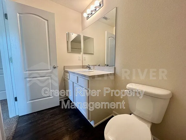 294 Aralia Ln — Photo 24