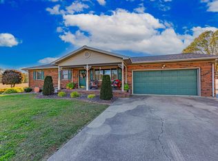 2508 Woods Dr, Wadesville, IN 47638