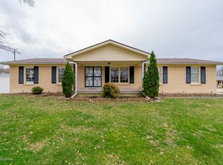 4907 Lesabre Dr, Louisville, KY 40216