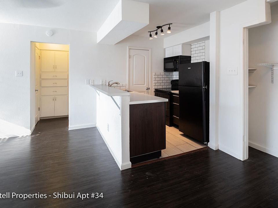 1st image of 714 Woodrow St #34