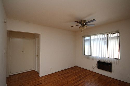 4th image of 1728 Grevelia St APT G