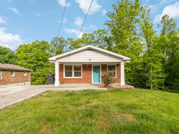 416 Oaklawn Cir, Corbin, KY 40701