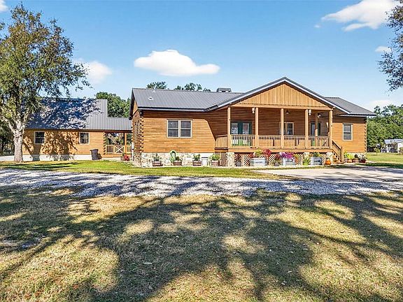 2nd image of 6750 Sutton Oaks Ln