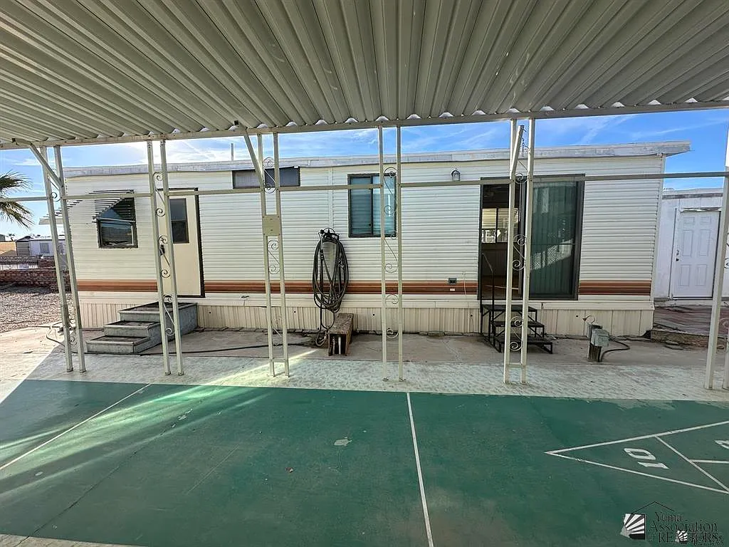 2 bed, 2.0 bath, 844 sqft, $1,050 — Photo 4