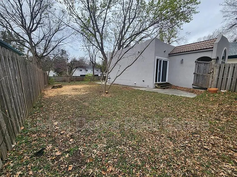 3829 W St — Photo 12