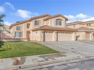 8923 Greenlawn St, Riverside, CA 92508