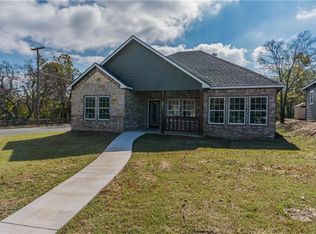 900 W Murray St, Denison, TX 75020