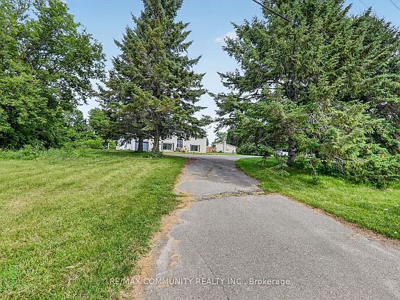 3rd image of 719 Old Highway 2