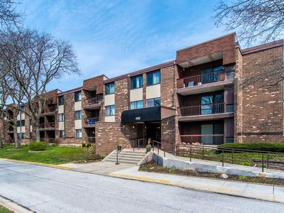 460 Raintree Ct Unit 2K, Glen Ellyn, IL, 60137
