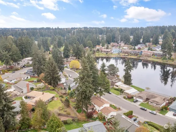 3950 SW 324th Street, Federal Way, WA 98023