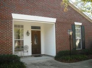 120 Hummingbird Ln, Starkville, MS 39759