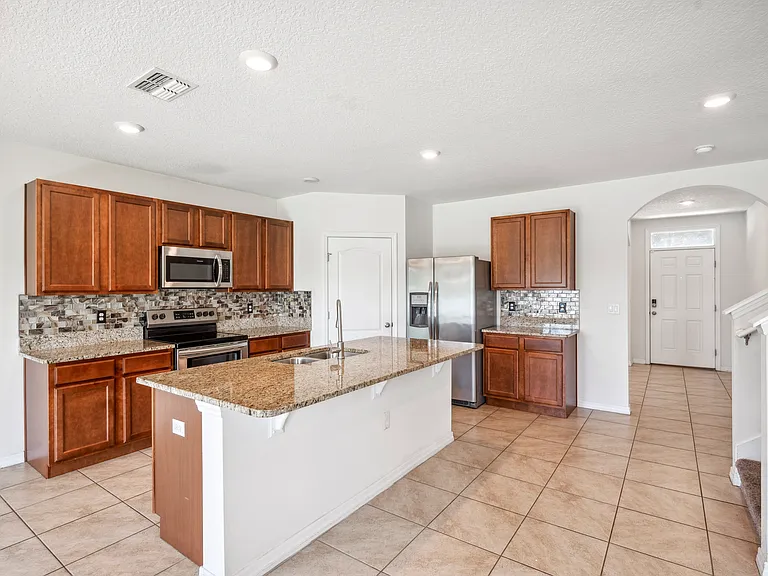 2062 Blue Highlands Dr — Photo 3