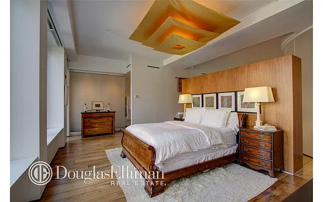 Sold by Douglas Elliman | media 8
