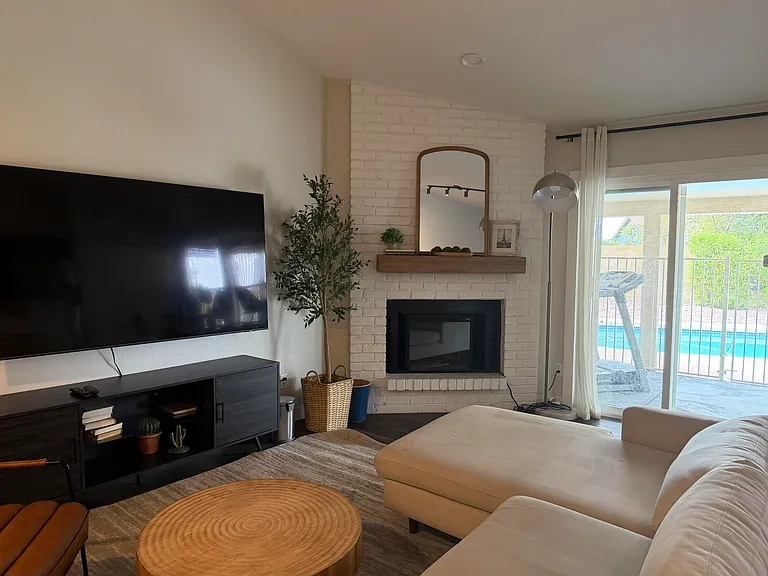 15201 N 61st Ave — Photo 19