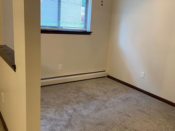 2nd image of 268 Robert Dr
