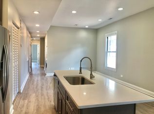 3528 S Artesian Ave #2, Chicago, IL 60632