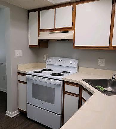 2nd image of 46363 Columbus Dr Unit 808
