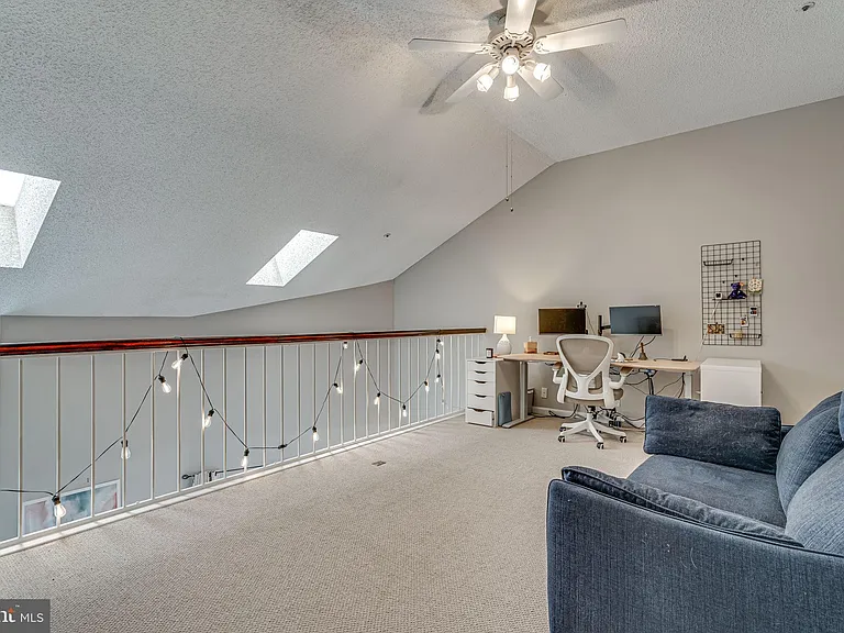273 S Pickett St #401 — Photo 17