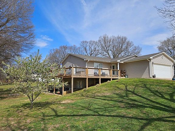 2nd image of 47 Stone Creek Dr