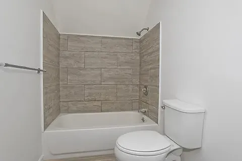 26 Huntington St #3 — Photo 13