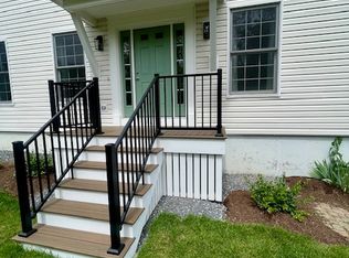 378 Ridge Rd, York, ME 03909