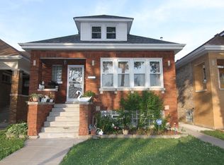1823 Scoville Ave, Berwyn, IL 60402