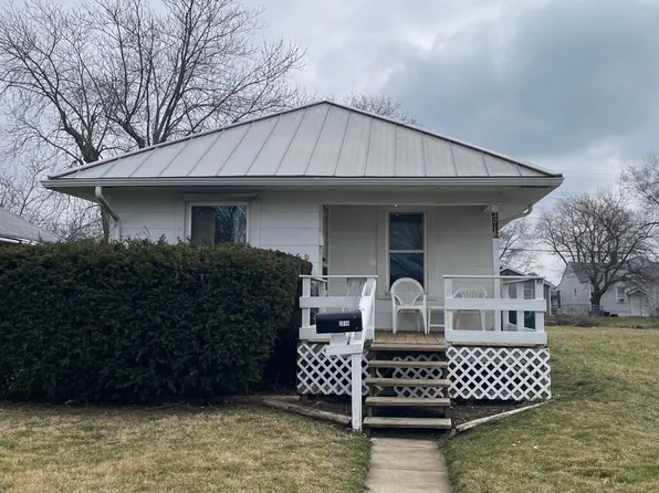 2016 S Mulberry St, Muncie, IN 47302