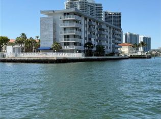 4000 NE 170th St APT 108, North Miami Beach, FL 33160