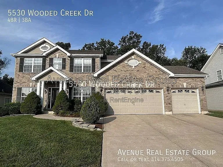 5530 Wooded Creek Dr
