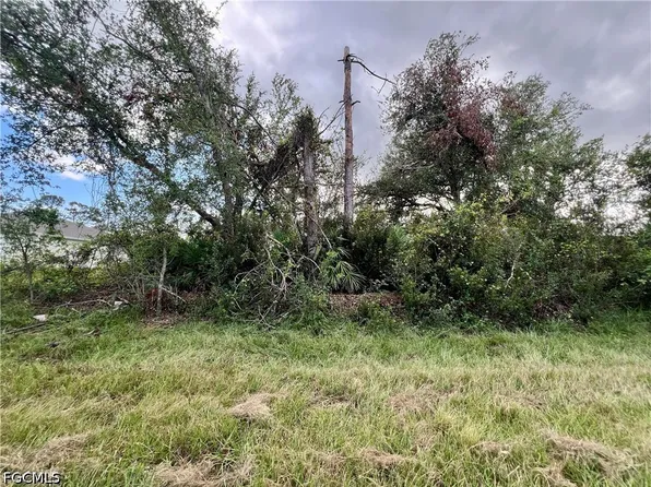 12189 Vaughan Ave, Port Charlotte, FL 33981