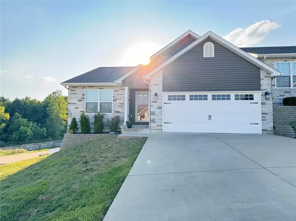 46 Jackson Cir, Festus, MO 63028