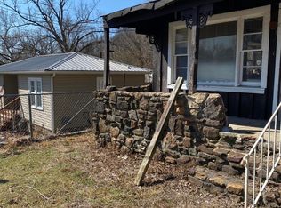 604 S Chestnut St, Harrison, AR 72601