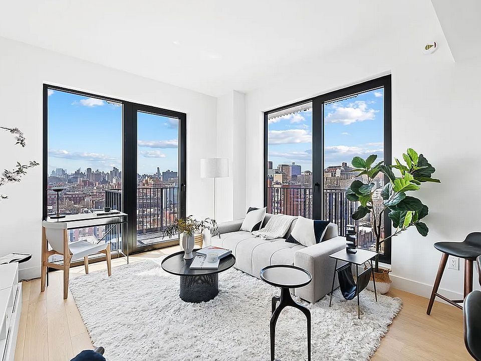 1st image of 212 W 124th St #504